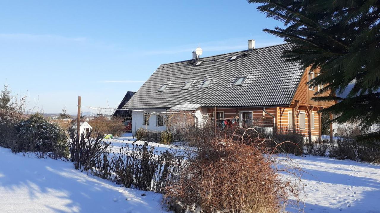 Apartman V Chaloupce Na Vrsku Bernartice  Экстерьер фото