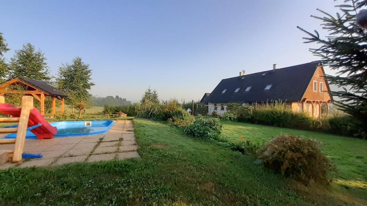 Apartman V Chaloupce Na Vrsku Bernartice  Экстерьер фото