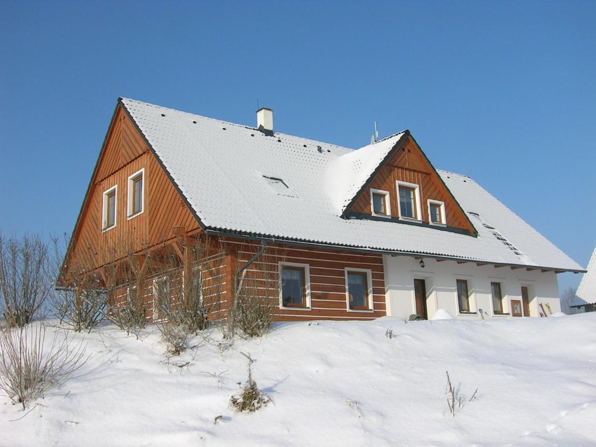 Apartman V Chaloupce Na Vrsku Bernartice  Экстерьер фото