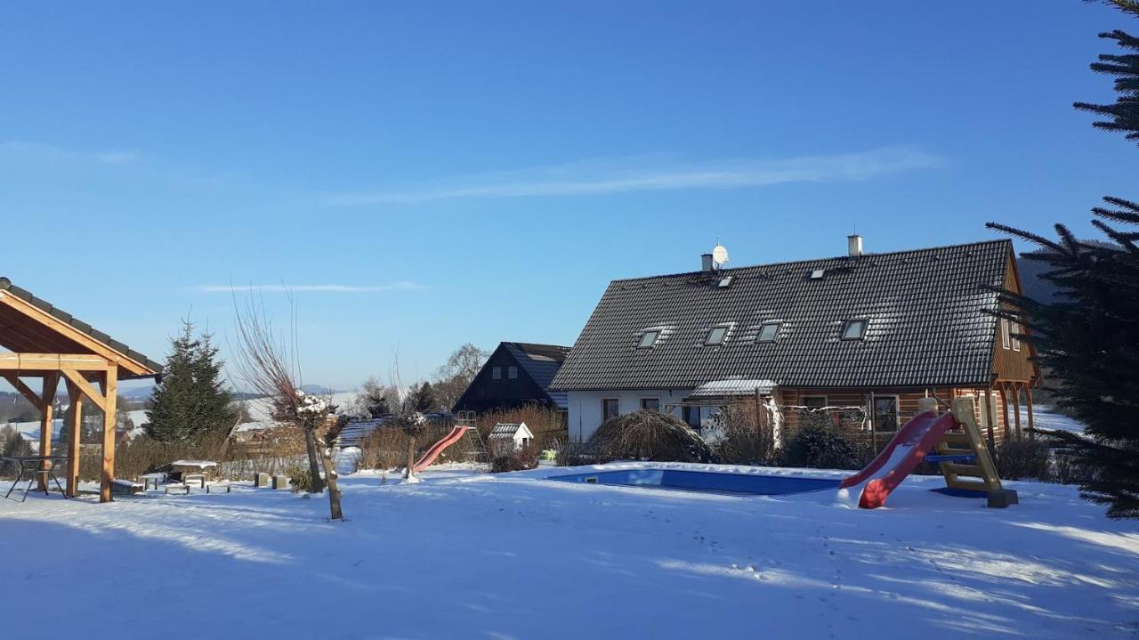 Apartman V Chaloupce Na Vrsku Bernartice  Экстерьер фото