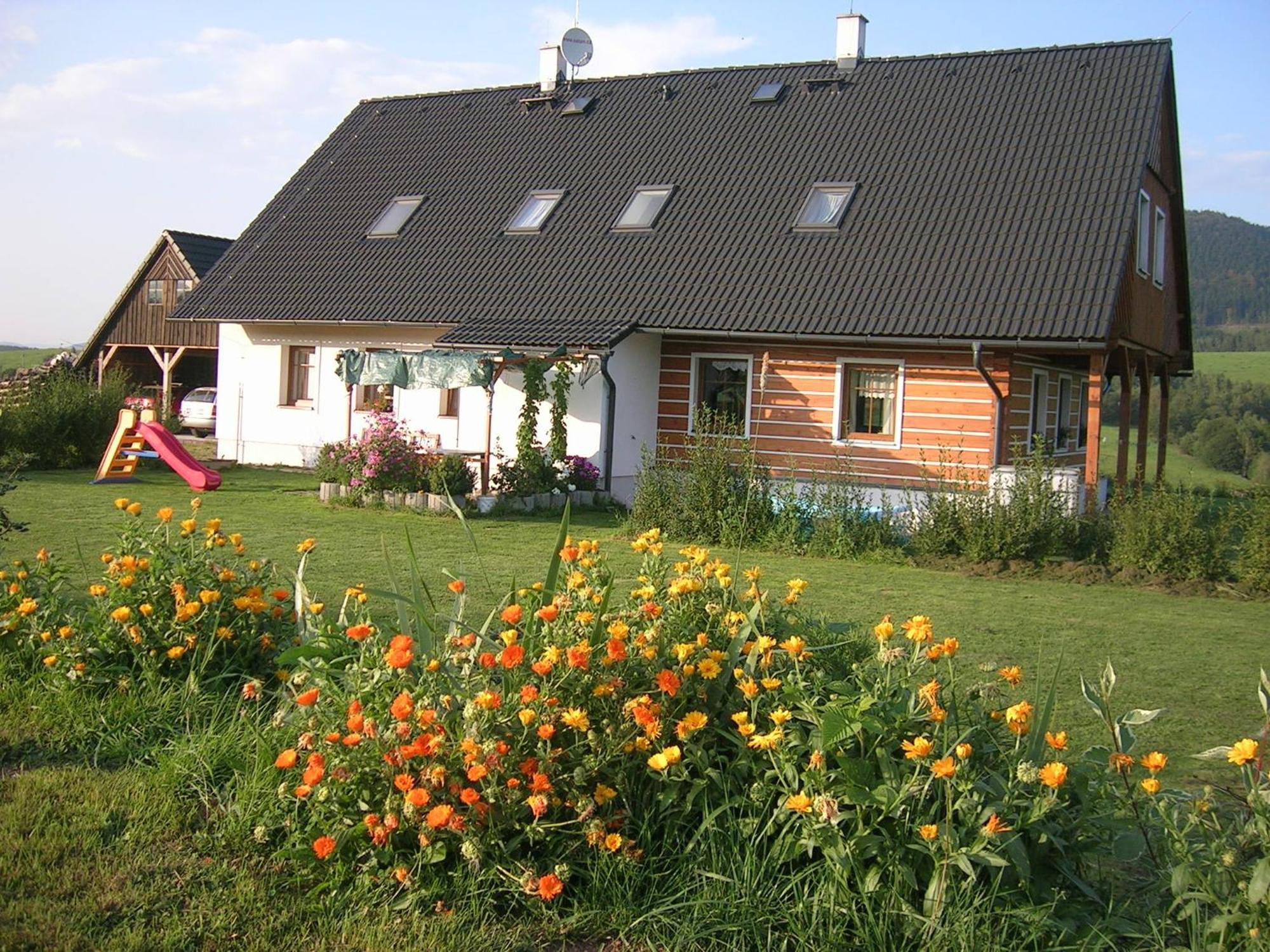 Apartman V Chaloupce Na Vrsku Bernartice  Экстерьер фото