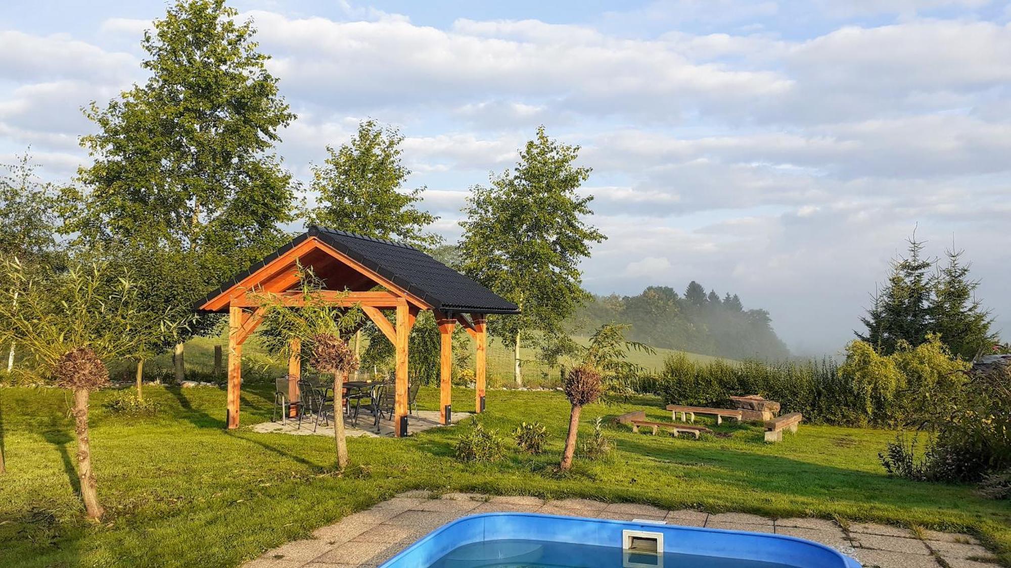 Apartman V Chaloupce Na Vrsku Bernartice  Экстерьер фото